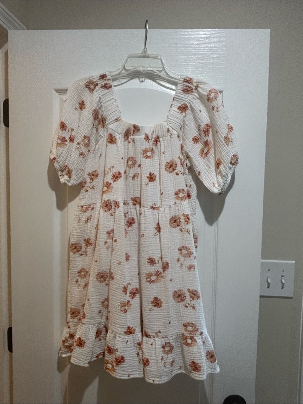 Wonderly White Floral Puff-Sleeve Smocked Midi Dress with Rust Blooms